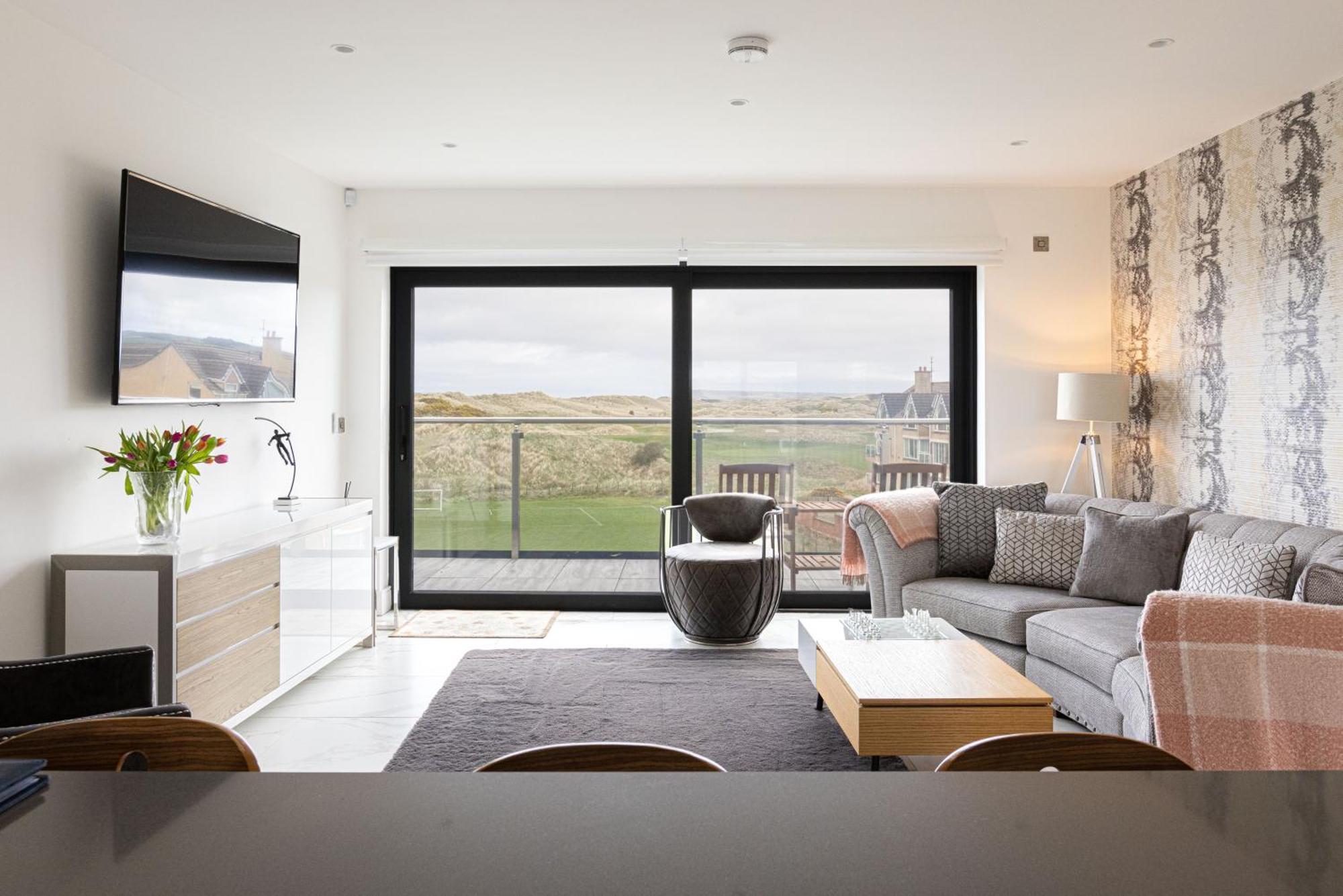 Curran Gate Luxury Serviced Apartments, Portrush Buitenkant foto